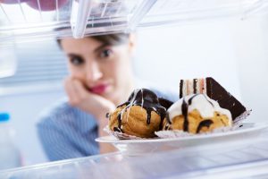 eating enough can help stop unbearable cravings 